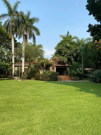 A PARADISE, PRIVATE HACIENDA VILLA