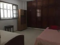 BIG VILLA WITH A PARKING فنادق في 