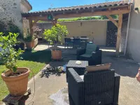 MAS EN PROVENCE Hotels in Noves