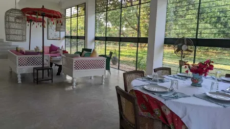 La Vie en Rose with Private Pool