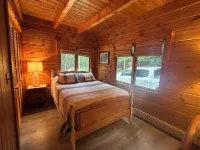 Modern, 2 King, 4 BDRM Private Luxury Log Cabin