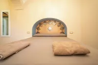 Poggio Angelarosa: Double Room in Lemon Garden on the Hills of the Amalfi Coast
