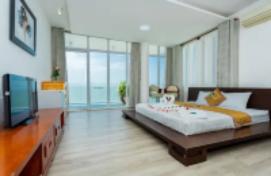 Villa Seaview 8. 71A Tran Phu