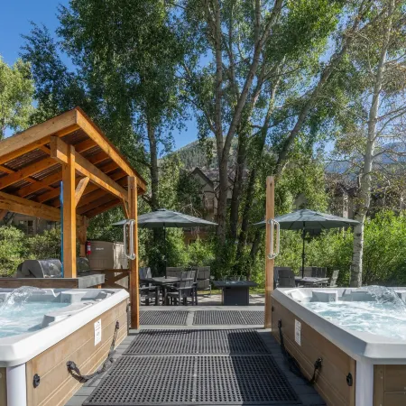 Mountainside Inn 419 by Alpine Lodging Telluride