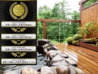 Lake Side Inn Beehive