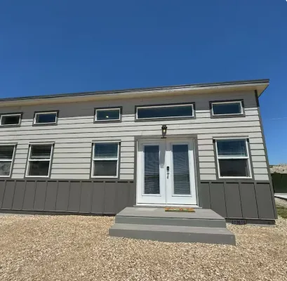 Lucky Lake 208 tiny home B