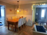 private wellness house med private outside jacuzzi, sauna, massagechair and gym Hotels in Hagfors