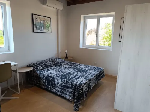 Well-equipped detached house in a quiet location Hoteles en Tournus