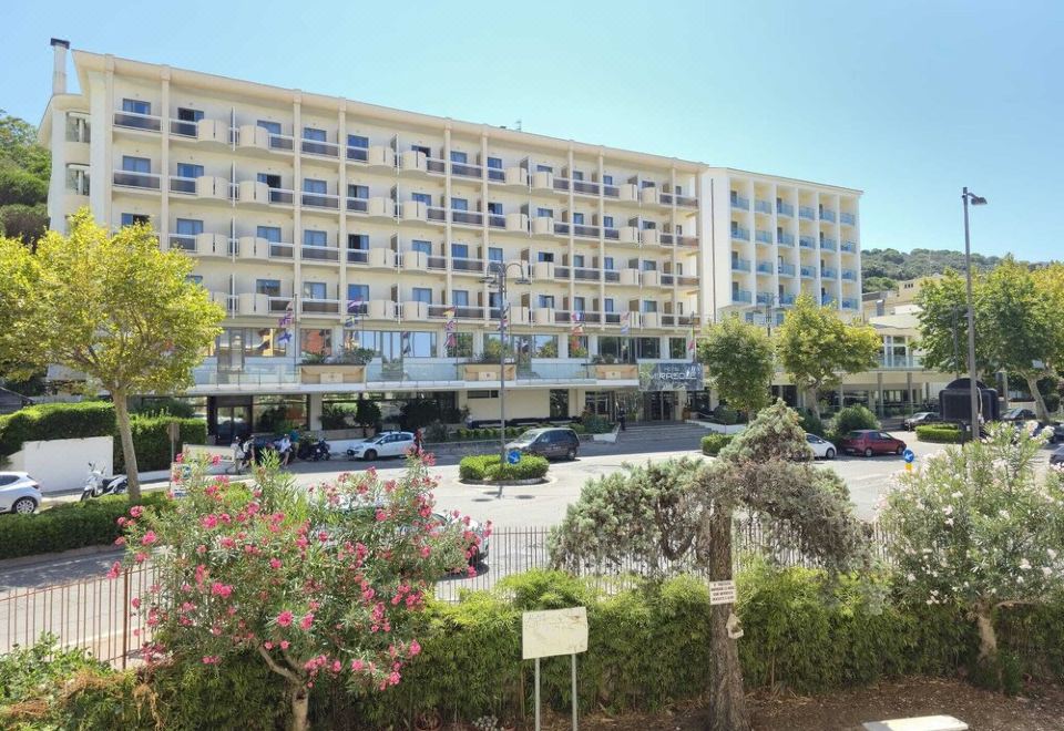 hotel overview picture