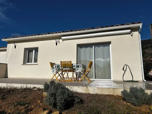 GITES BETWEEN SEA AND MOUNTAINS Hotels in Appietto