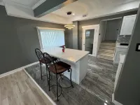 Spacious 4-bedroom house in marvelous Dolton with WiFi, AC Hotels in Thornton Township