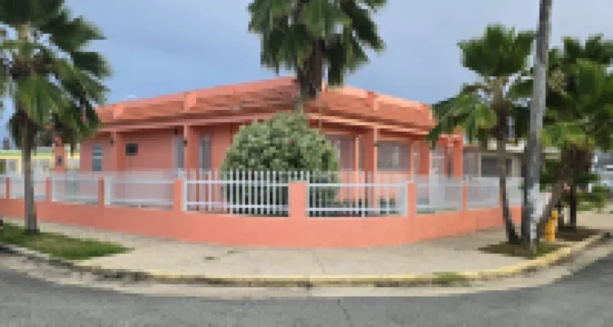 Serene 3Br Beach House - Family & Remote Work Haven, Sleeps 6 + Pack ’n Play