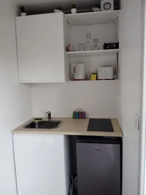 1 Bedroom Apartment in Vernon Hotels in Vernon