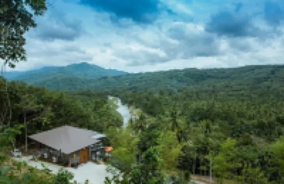The Kiriwong Valley Villas & Restaurant