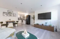 The Green Haven-Cozy luxury flat in Crayford