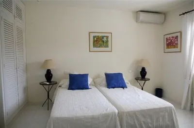 Villa Gato with breathtaking sea views Hotel in zona iParc Ibiza