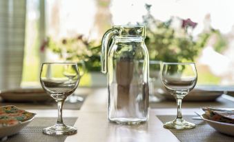 Spacious 3BR House - River View & Sauna