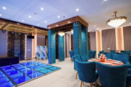 エーシーアール ラグジュアリー ホテル