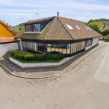 "Ginie" - 70m from the sea