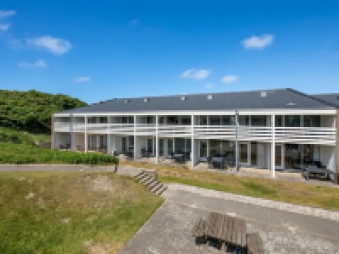 "Jari" - 200m from the sea