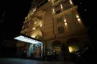 Nine Tree Luxury Hotel & Suites Lahore