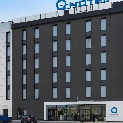 Q Hotel Kraków Hotels near Ogrod Zoologiczny