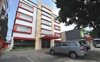 Idea's Hotel Hotels near Cikudapateuh Train Station