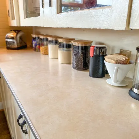 Upstairs at Thevictorian - Lush Walkable and Dog-friendly Retreat - Steps From Downtown Bellingham
