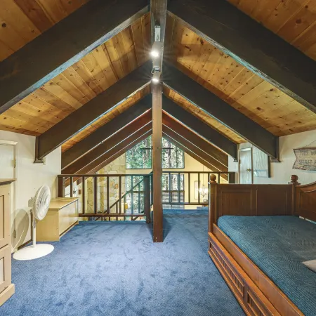 Peaceful Blue Lake Springs Cabin w/ Deck, Fire Pit