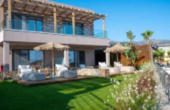 High Beach White - Adults Only