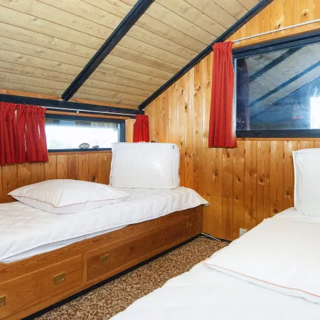 6 person holiday home in Grenaa-By Traum
