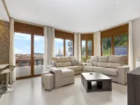 Villa in Lloret de Mar with Private Pool - Villas