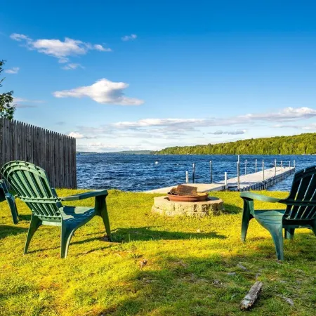 Boat Launch and Trailer Parking, Dog Friendly, Lake Great Pond
