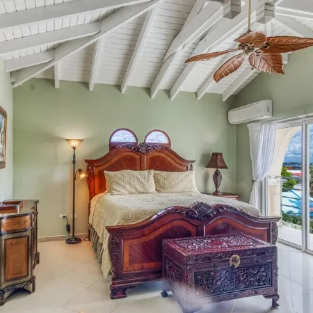 The Penthouse at LaSiesta Stunning Views in Luxurious Surroundings!