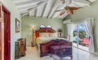 The Penthouse at LaSiesta Stunning Views in Luxurious Surroundings!