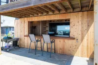 Coastal getaway with water views in every room Hotels in Madison