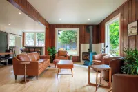 The Historic Schoolhouse Inn Hotels in Trinidad