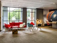 宜必思什切青中心飯店