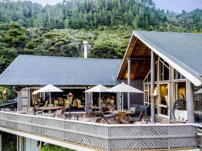 Grand Mercure Puka Park Resort โรงแรมใน