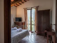 Holiday Home in Urbania with Garden BBQ