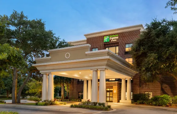 智選假日套房酒店山喜 - 查爾斯頓