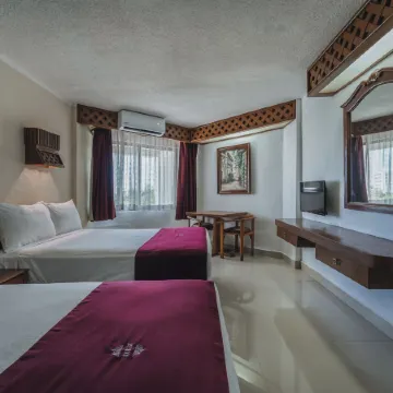 Hotel Plaza Kokai Cancún