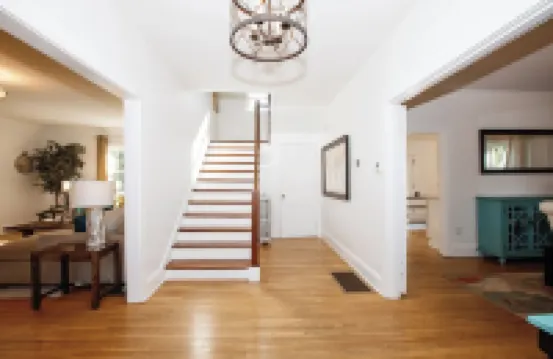 Downtown Yellow Springs- Walkable. Hot Tub. Fire Pit + Pets Welcome