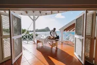 4 Bedroom, 4 bathroom Villa on the Beach