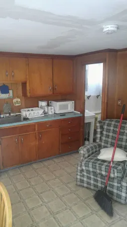 2 bedroom cottages ocean views from property