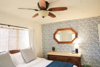 The Blue Tide House: Steps to Maui beaches + nearby eats