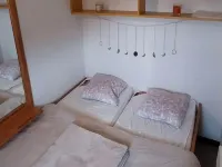 2 Rooms for 6 People