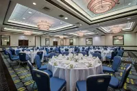 Crowne Plaza ST. LOUIS AIRPORT by IHG - breakfast