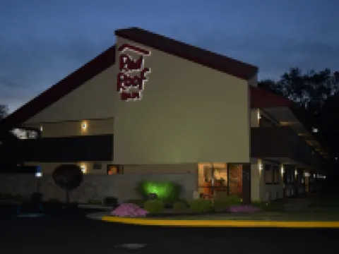 Red Roof Inn Utica Hotels in Utica