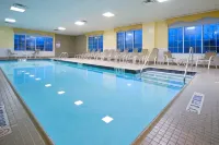 Holiday Inn BUDD LAKE - ROCKAWAY AREA by IHG - Swimmingpools